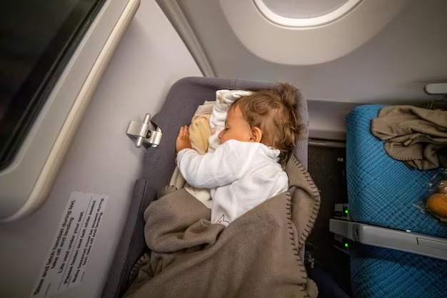What to Expect When Traveling with a Newborn by Plane